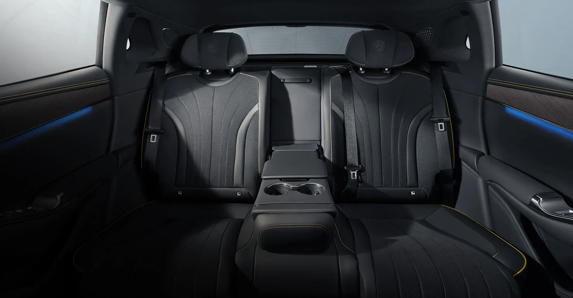 <p>Cocoon Class Rear Comfort<p/>